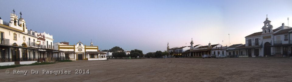 El Rocio, Plaza Acebuchal 3