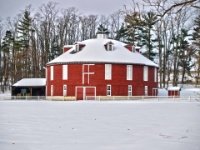 1010471  Round Barn